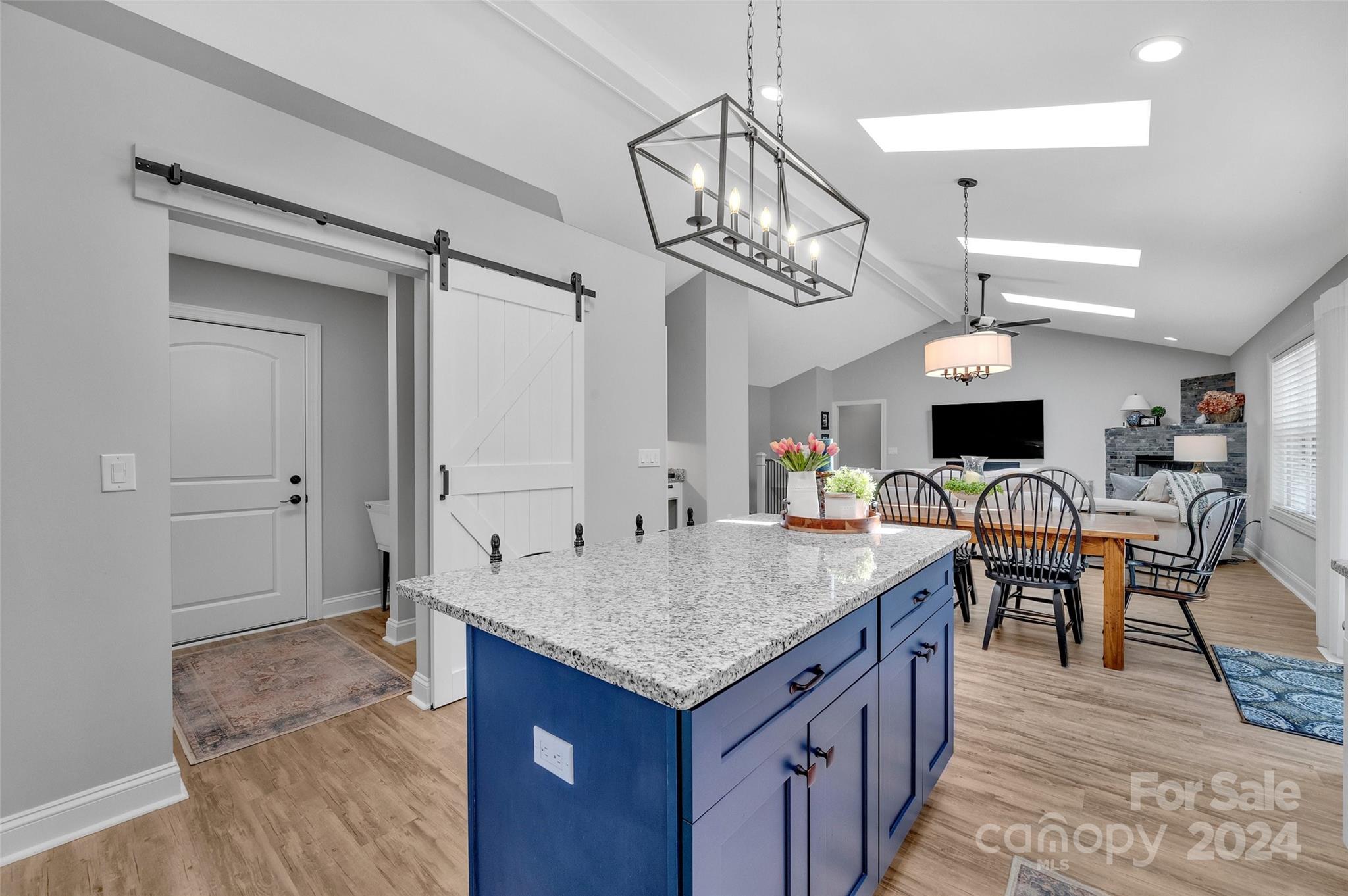 Tega Cay - Residential