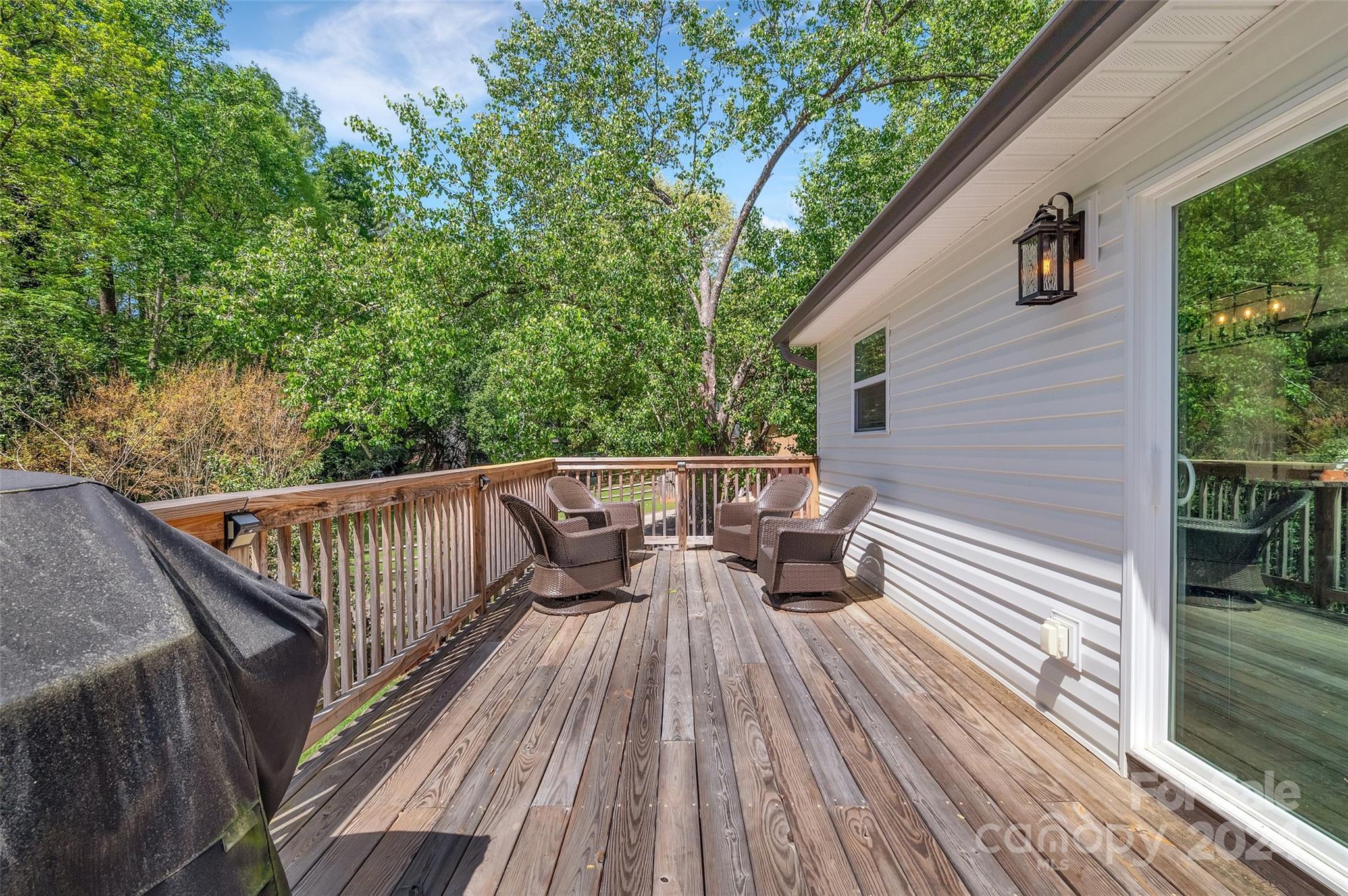 Tega Cay - Residential