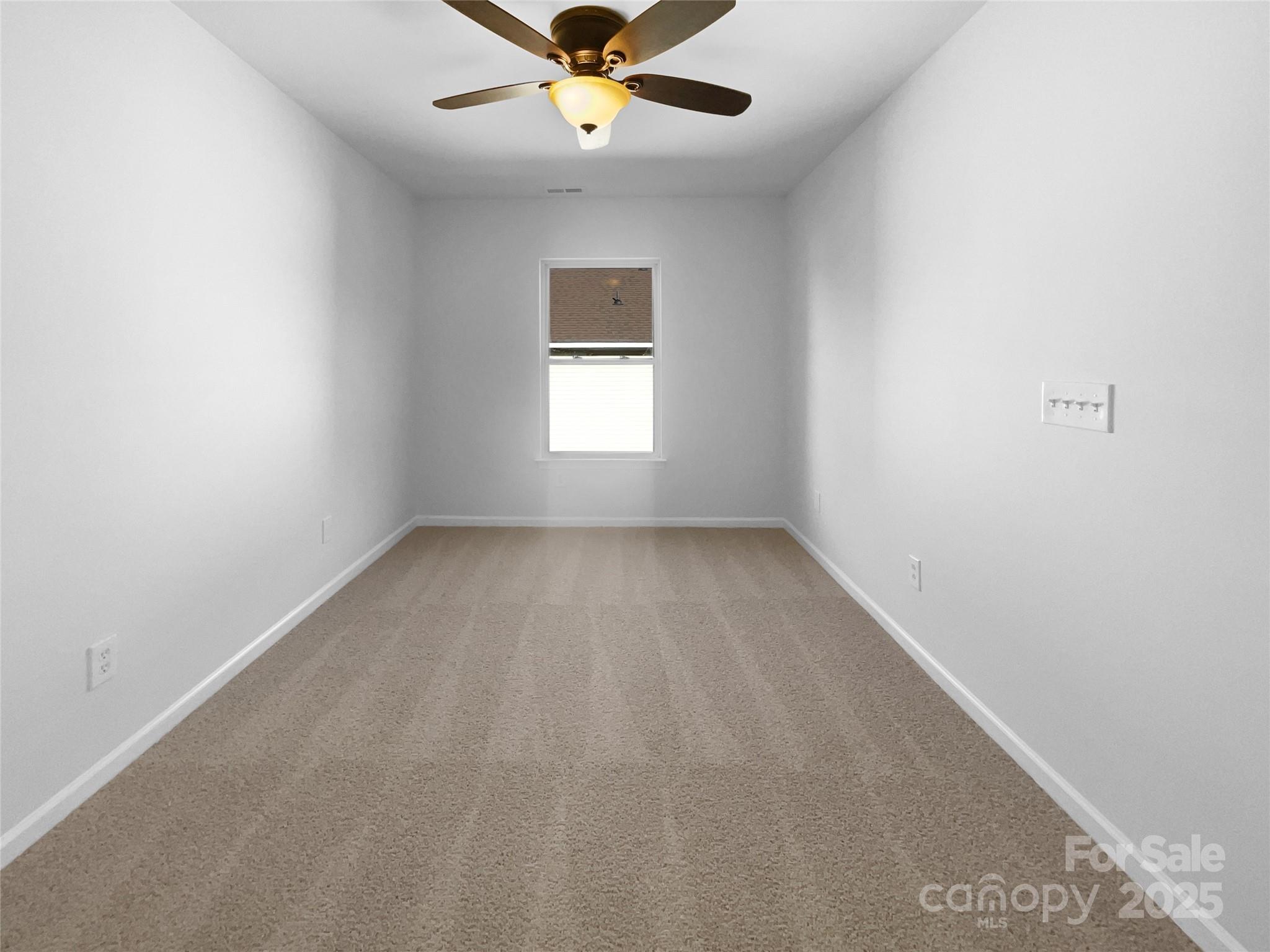 Sandy Pointe - Residential