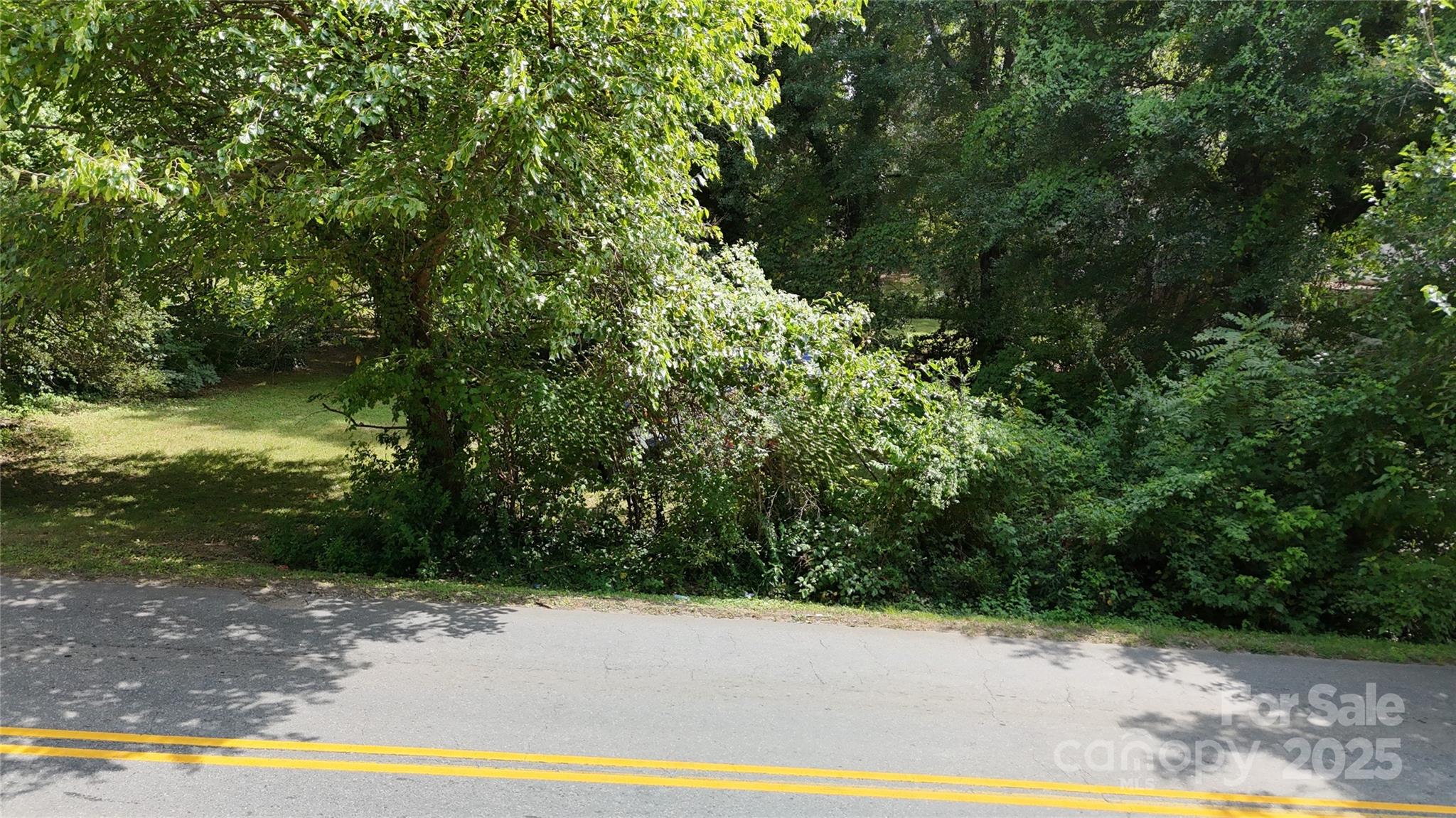 00 W Davidson Avenue