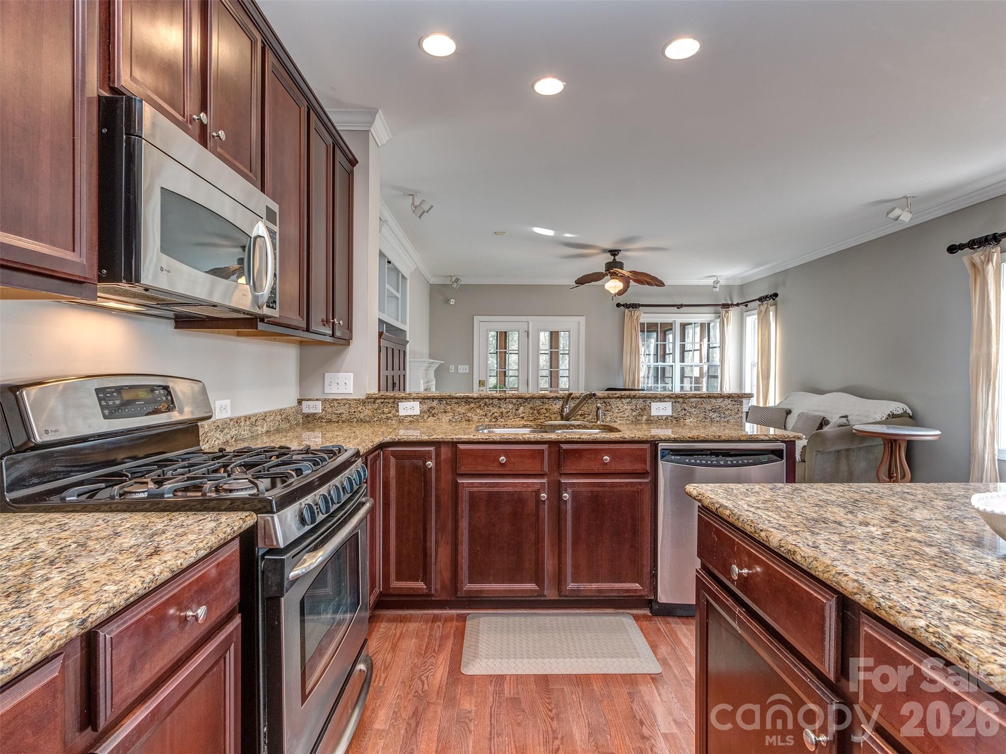 12103 Crescent Run Court