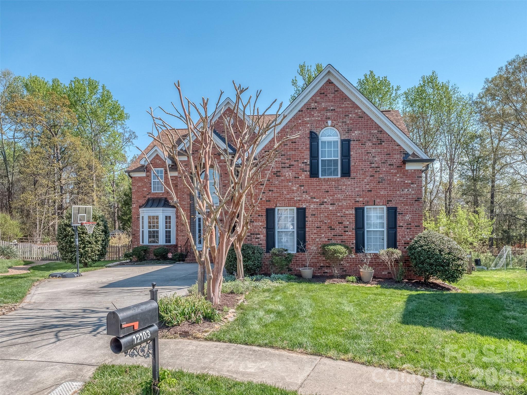 12103 Crescent Run Court
