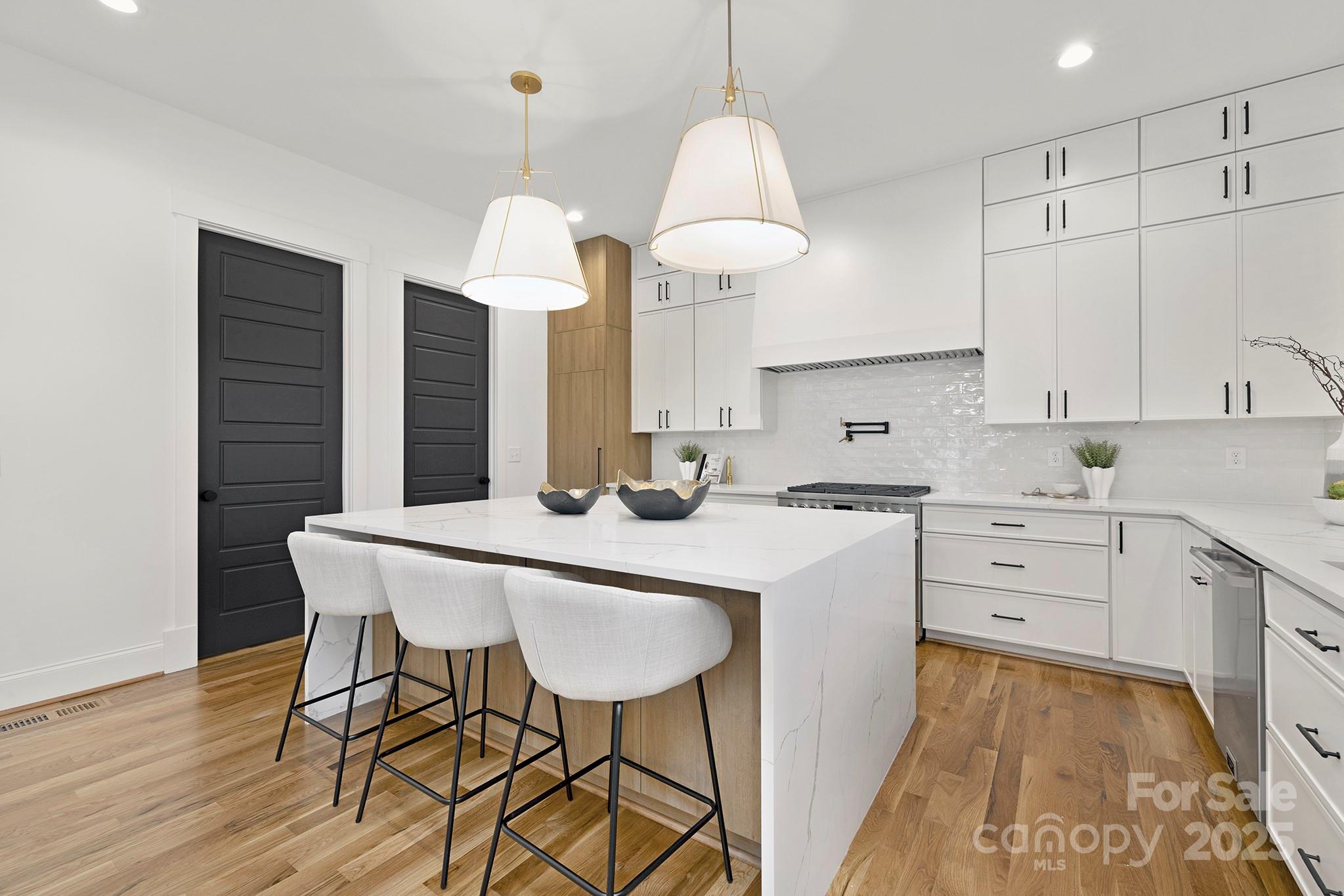 Lansdowne - Residential