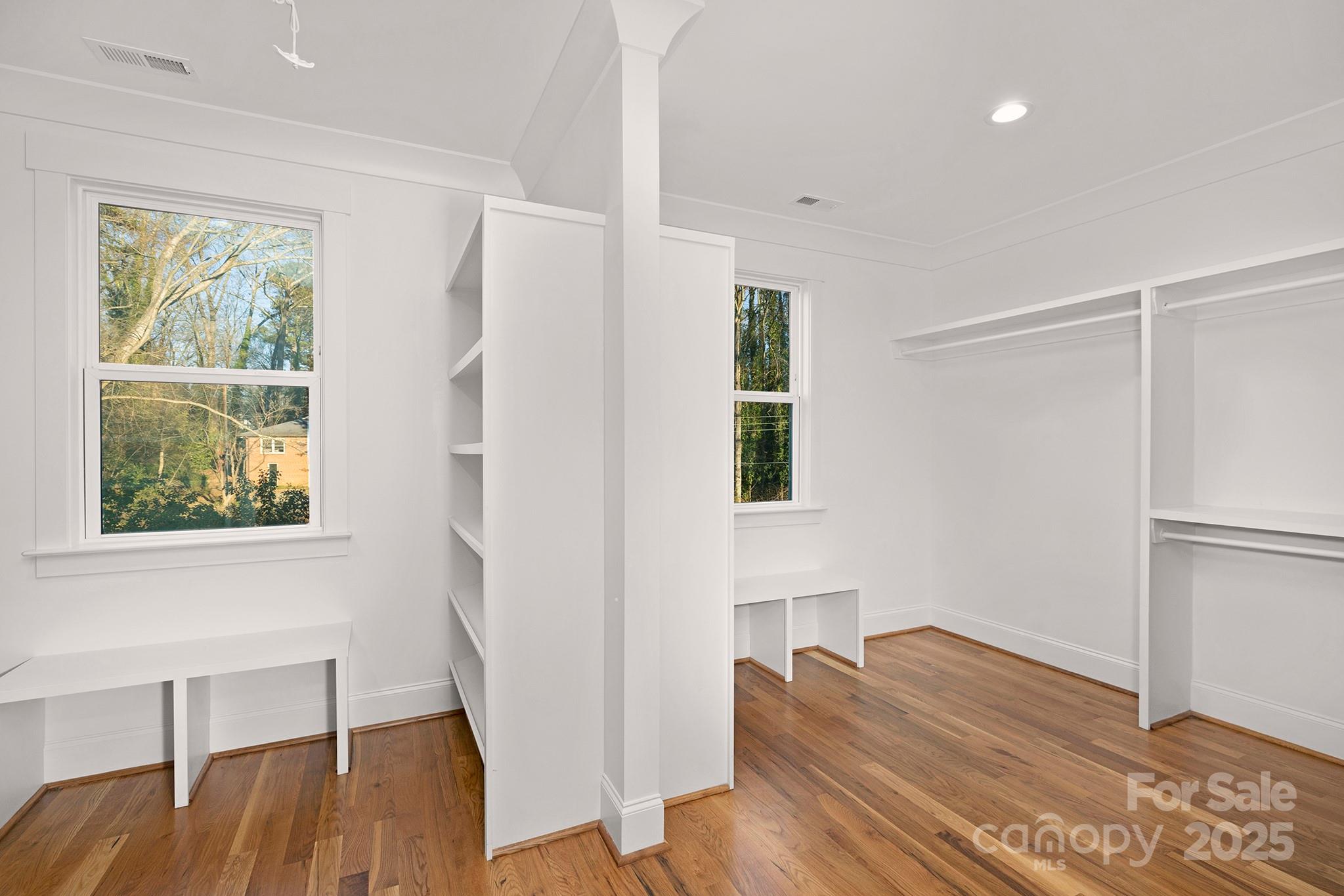 Lansdowne - Residential