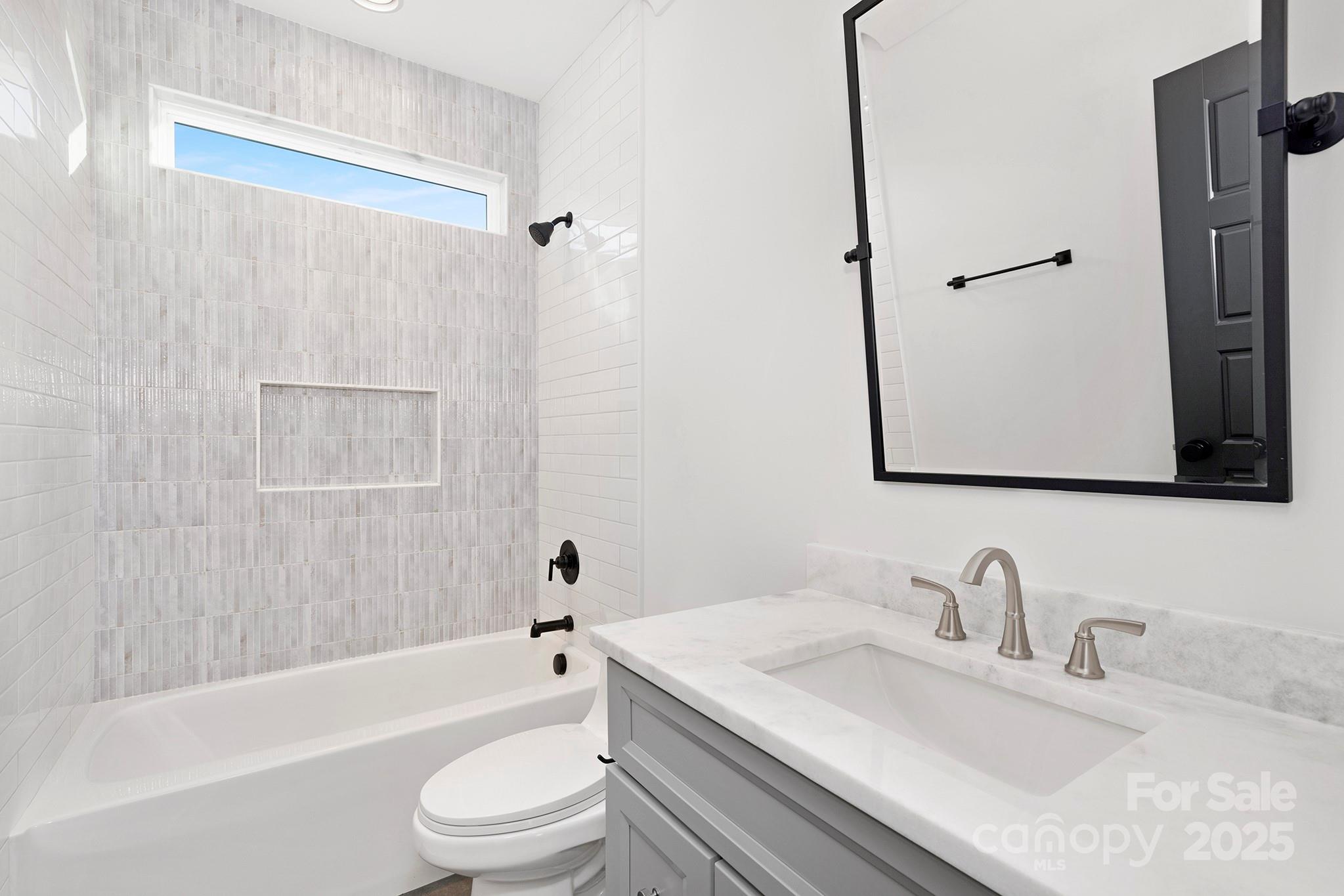 Lansdowne - Residential