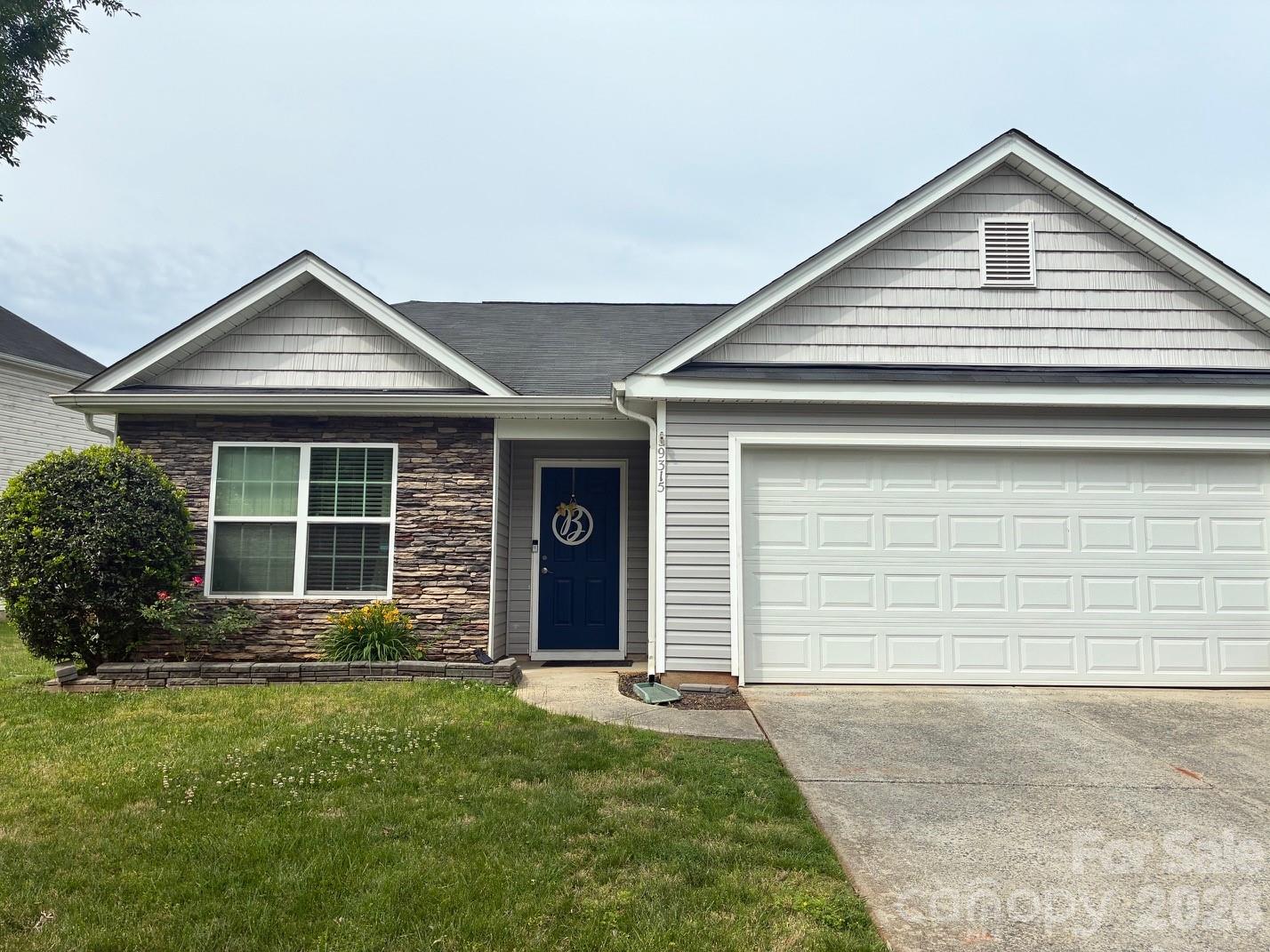 Davis Meadows - Residential