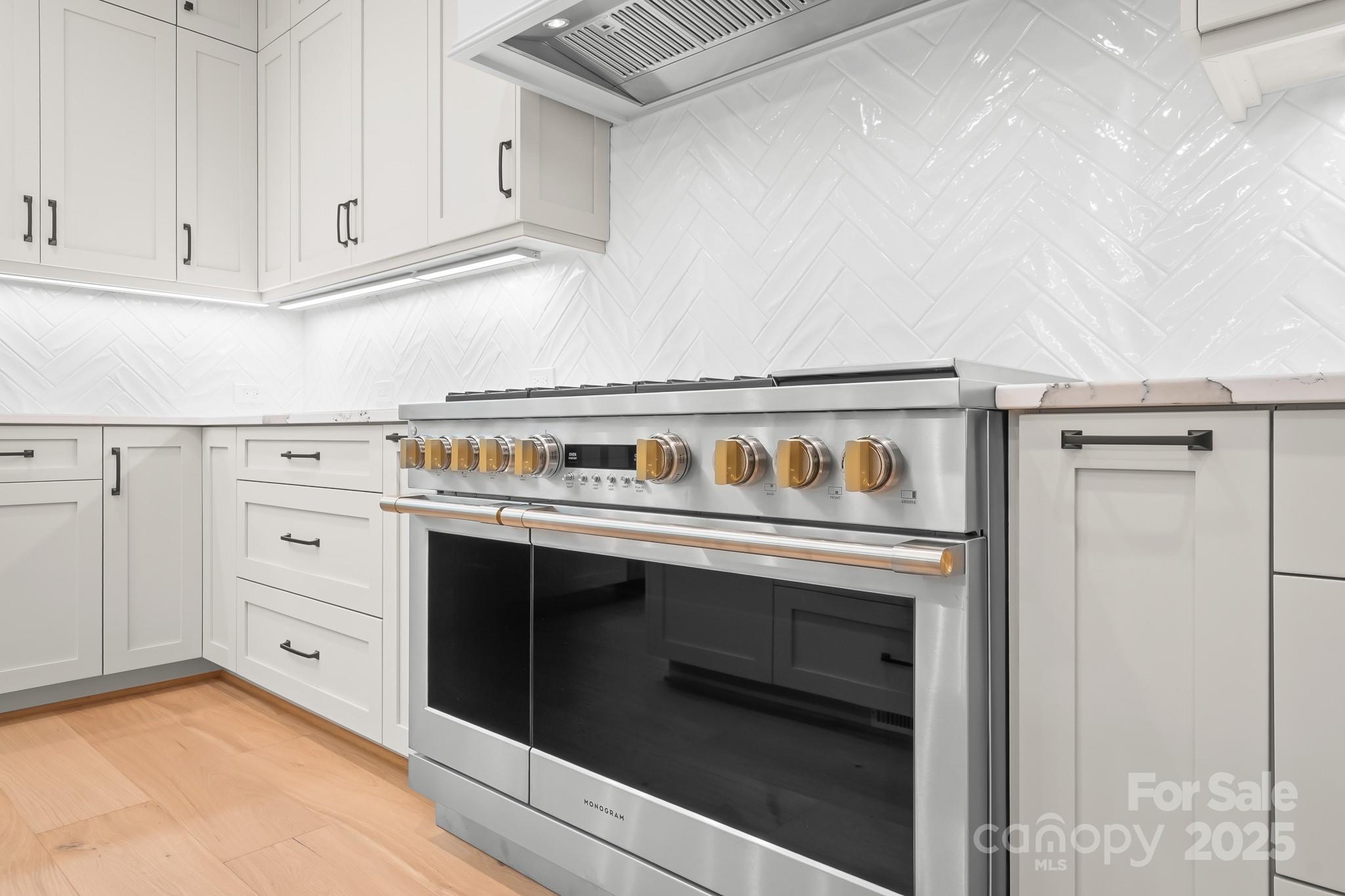 Davidson Downes - Residential