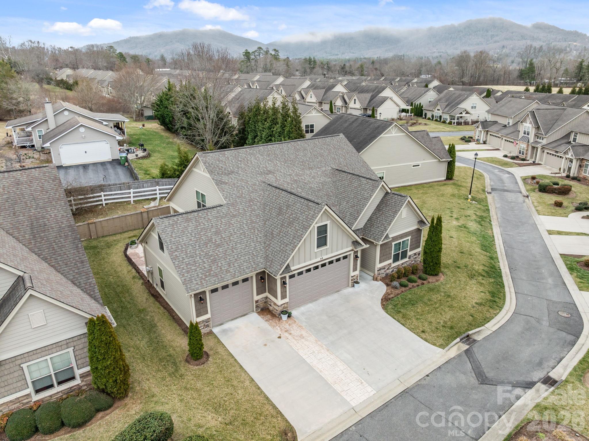 Village at Windstone - Residential