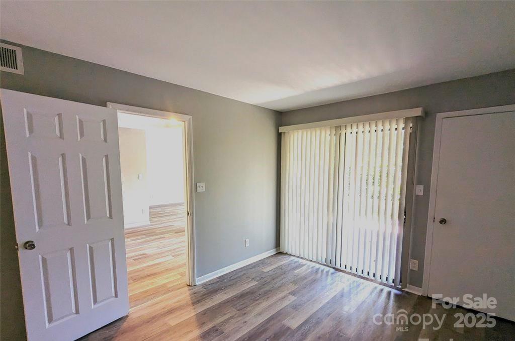 8021 Cedar Glen Drive