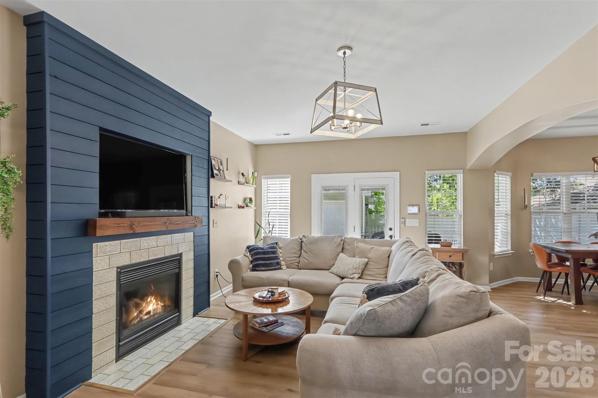 11122 Aprilia Lane