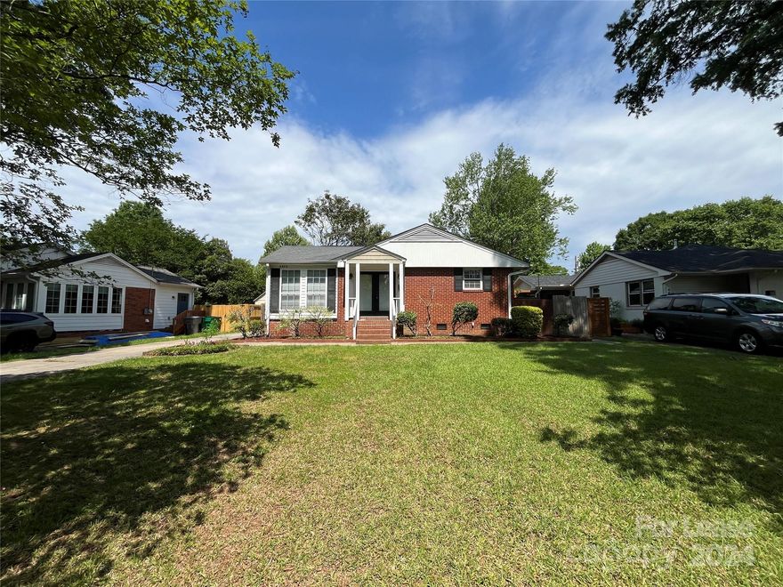 Don't miss out on this recently renovated 3 bed, 2 bath, 1,400 sq. ft. home in Charlotte, NC! This lovely brick ranch home features updated kitchen cabinets and countertops. The primary bedroom boasts a walk-in closet and a full en suite bathroom. Enjoy the outdoors on your side deck or fenced back yard! 
Conveniently located near I-77, E Woodlawn Rd, Freedom Park, Myers Park Country Club, Restaurants. Please pardon our dust while we finish making this home rent ready for you.