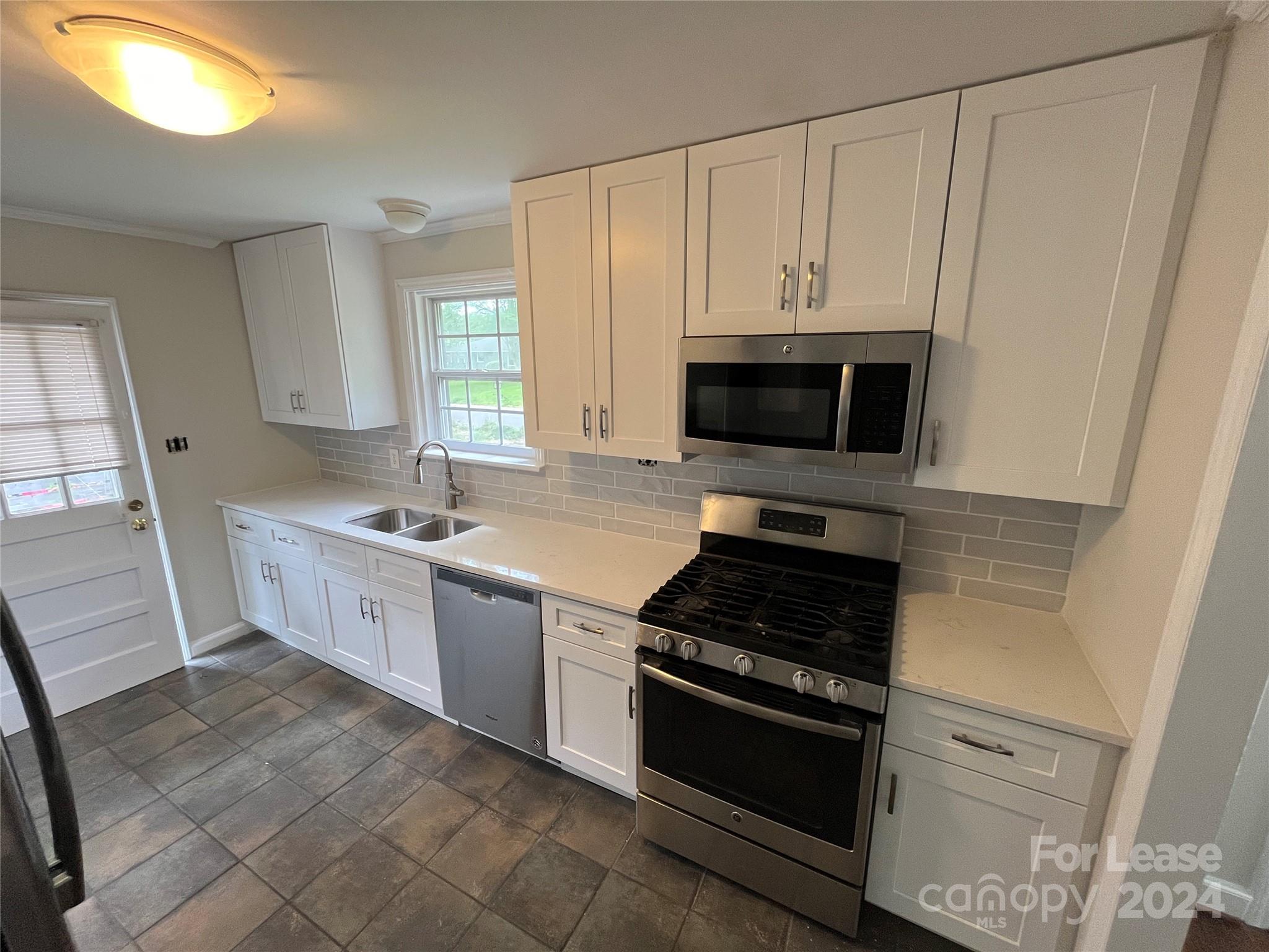 Selwyn Park - Residential Lease
