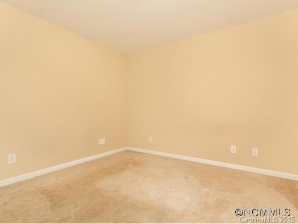 Creekside Village - Residential