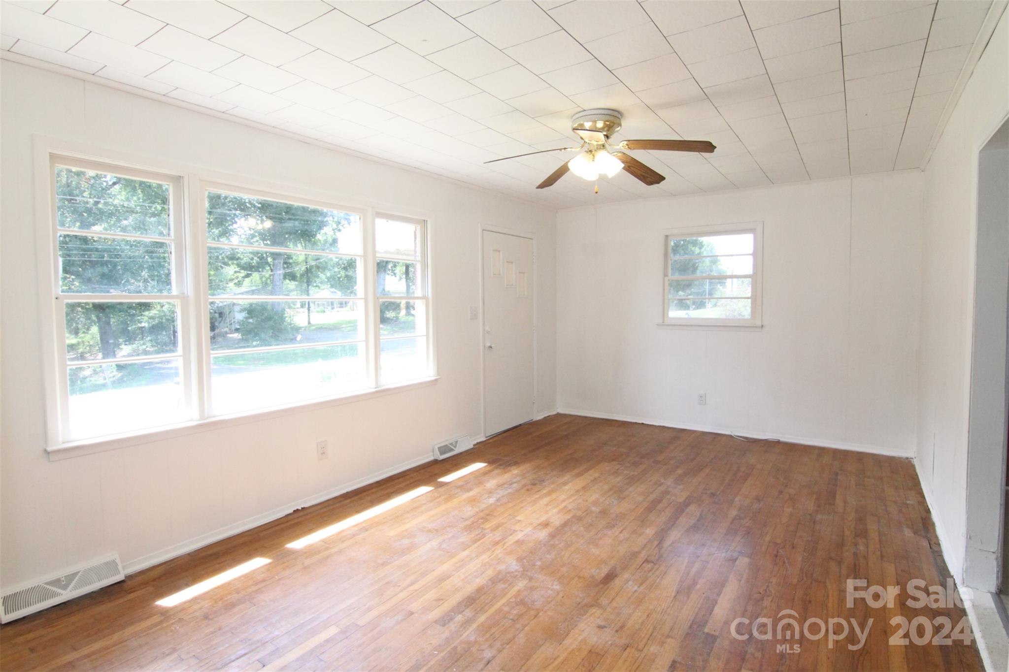 Cedarwood Acres - Residential