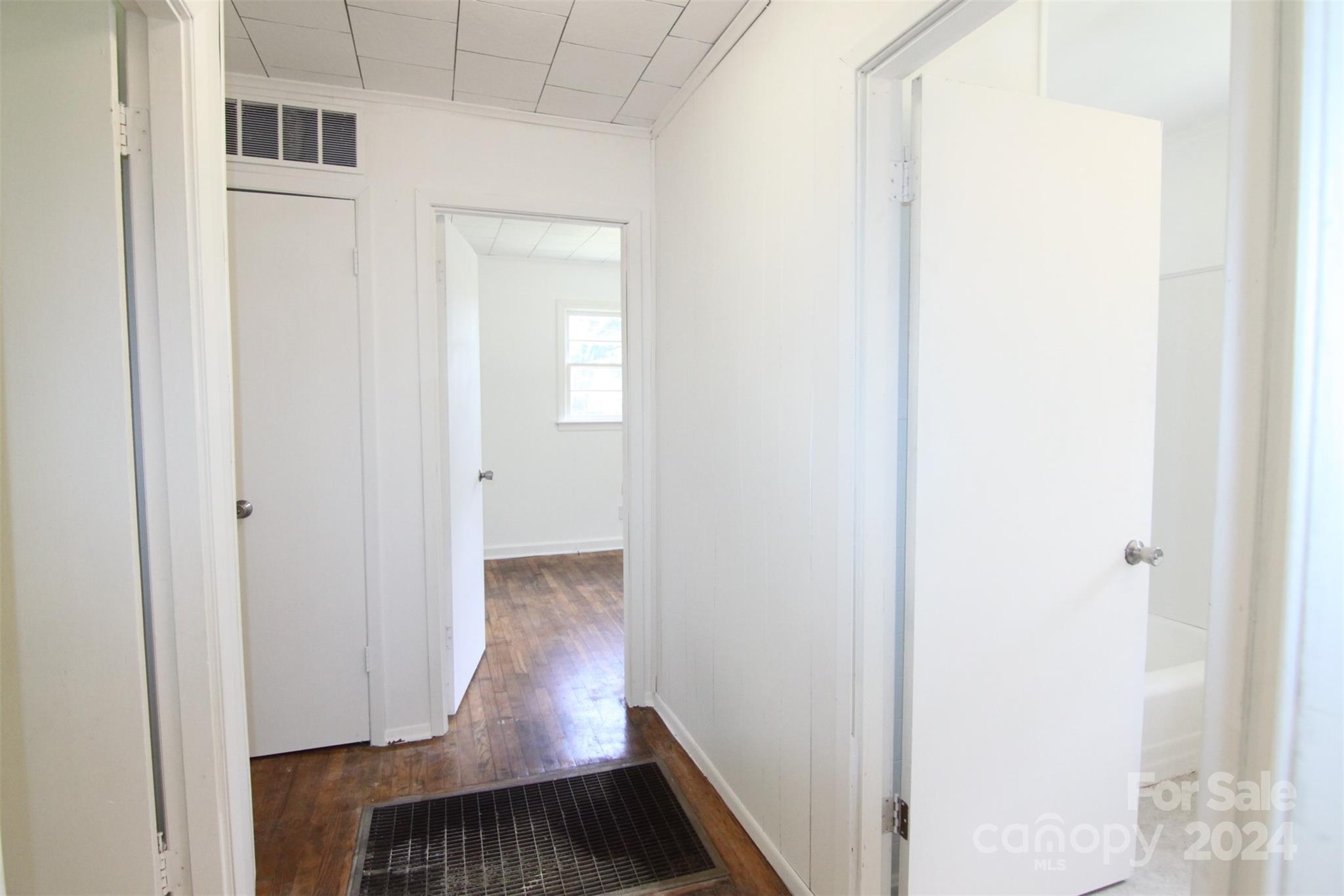 Cedarwood Acres - Residential