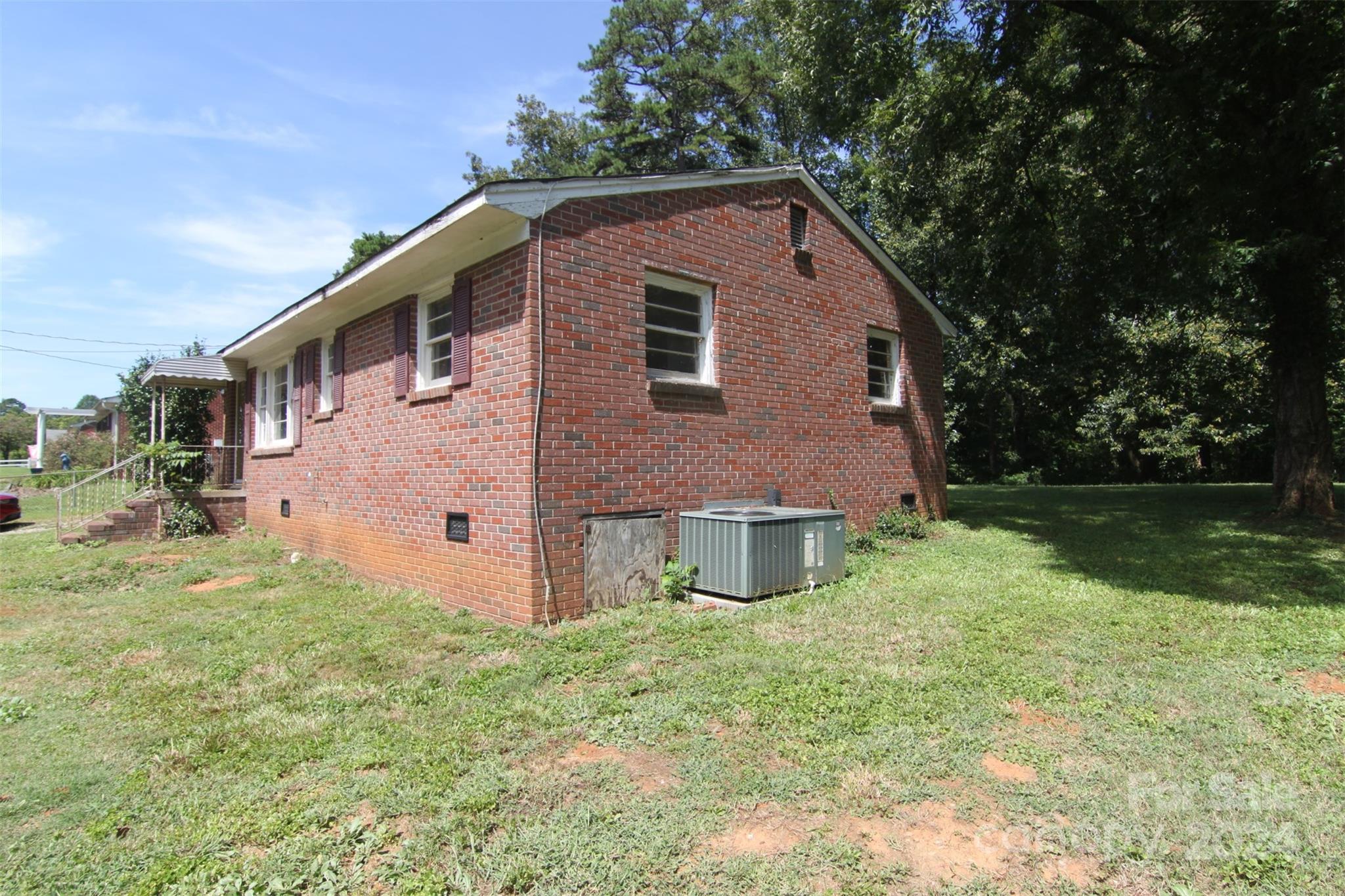 Cedarwood Acres - Residential