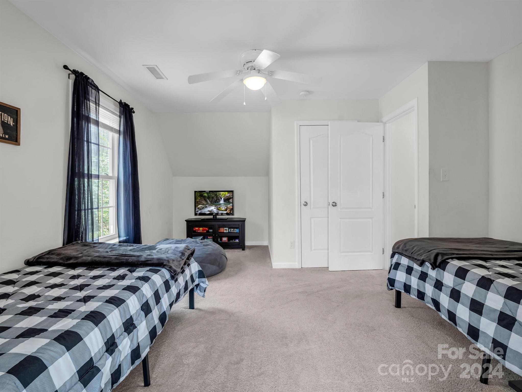 Riverbend at Lake Lure - Residential