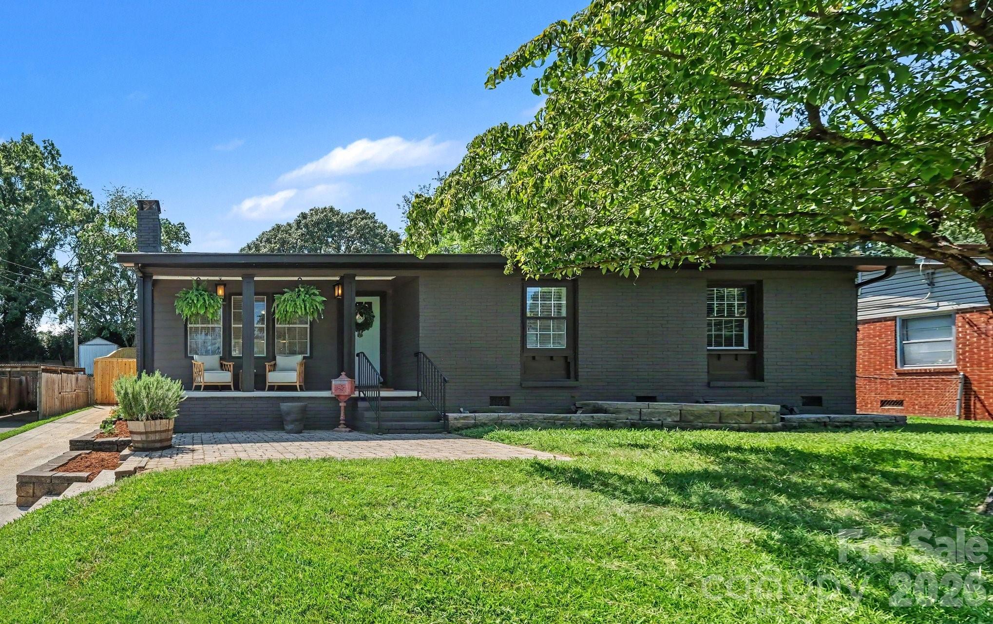 5332 Buena Vista Avenue