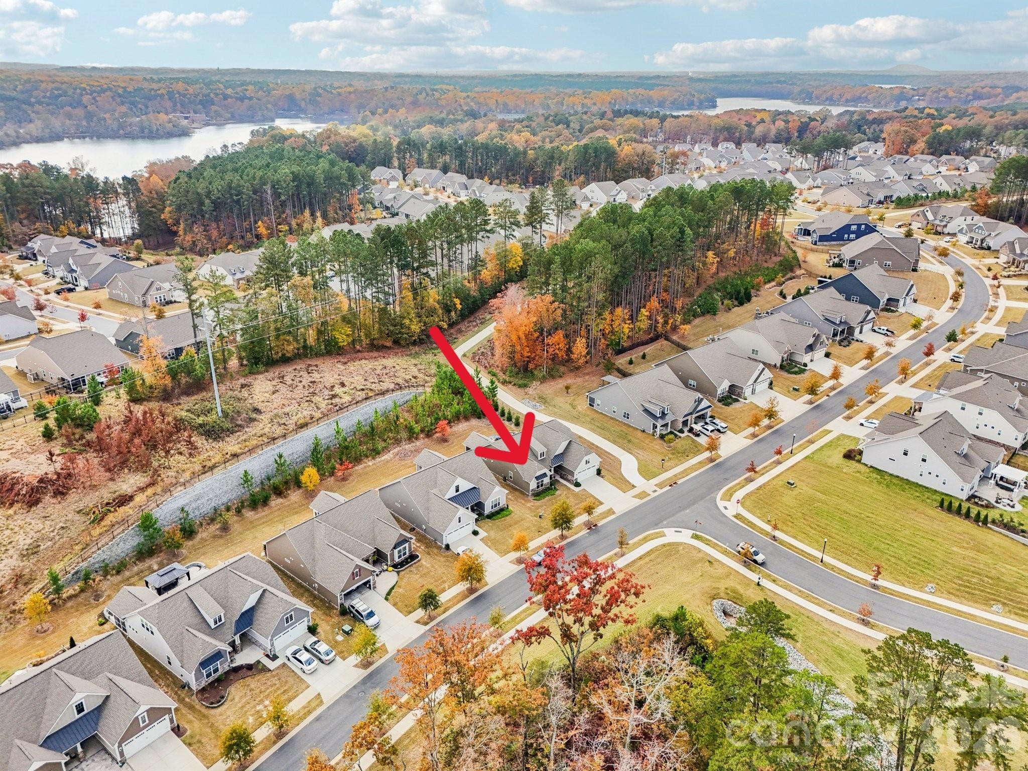 Imagery On Mtn Island - Residential