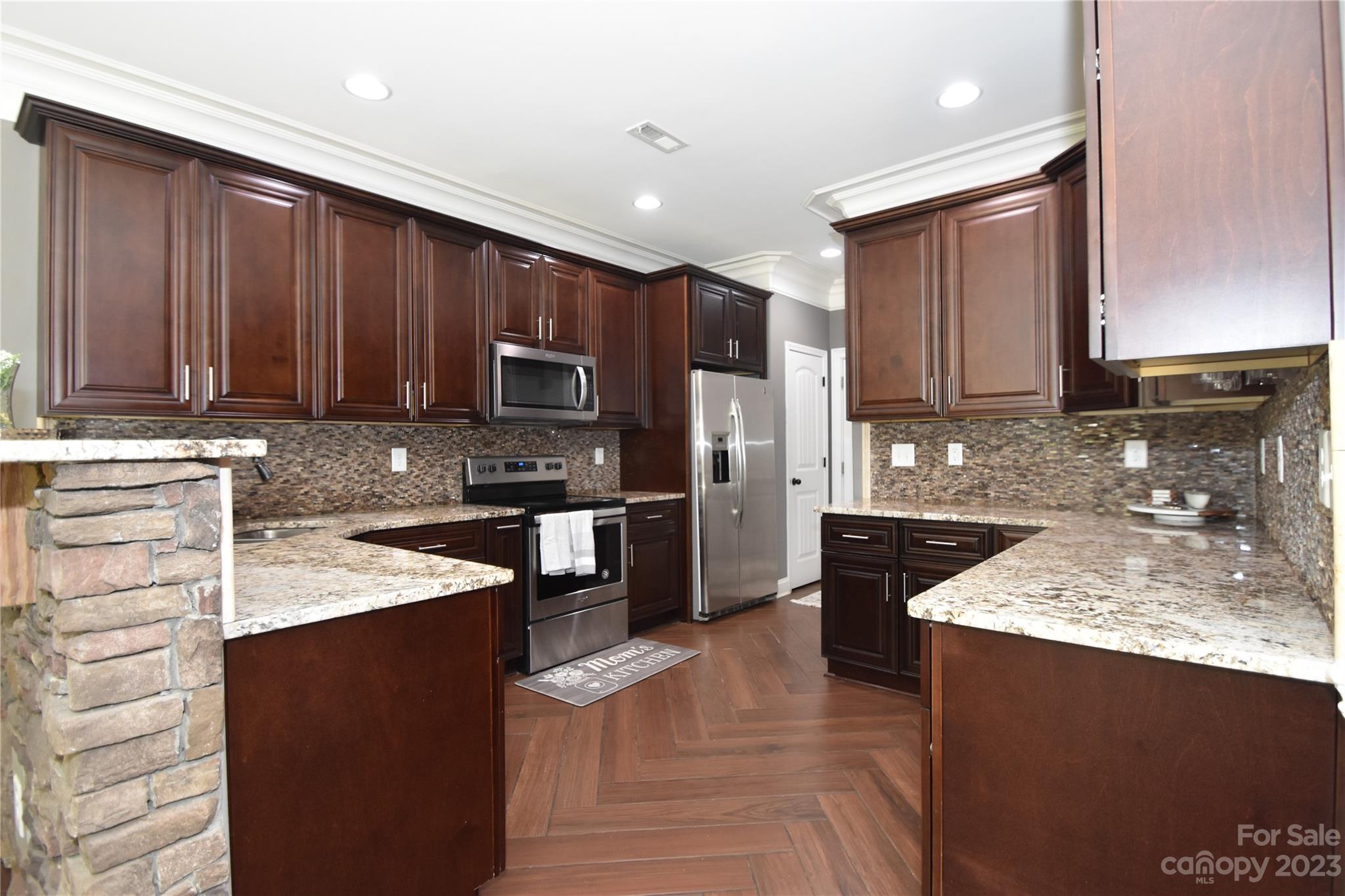 Hidden Valley - Residential