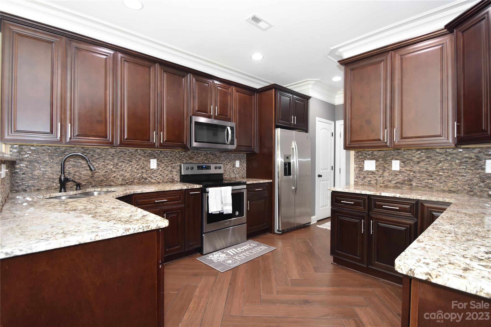 Hidden Valley - Residential