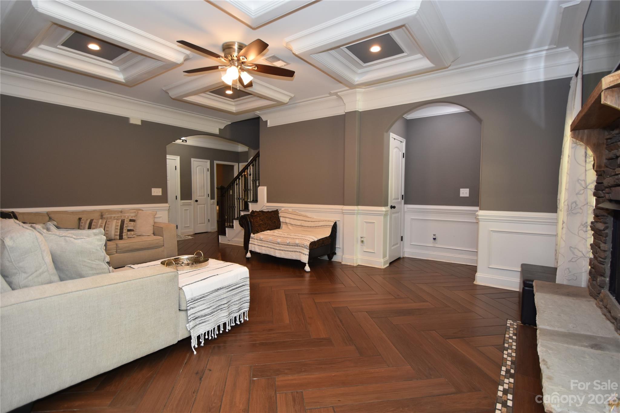 Hidden Valley - Residential