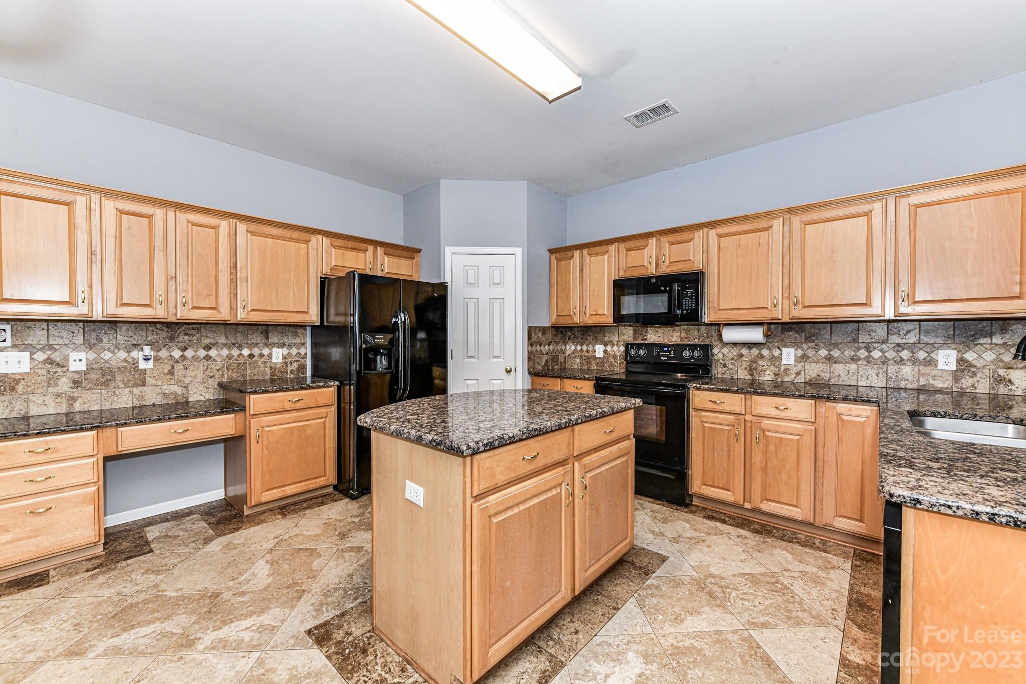 Victoria Bay - Residential Lease