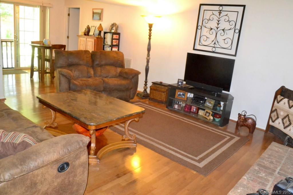 Hickory Ridge - Residential