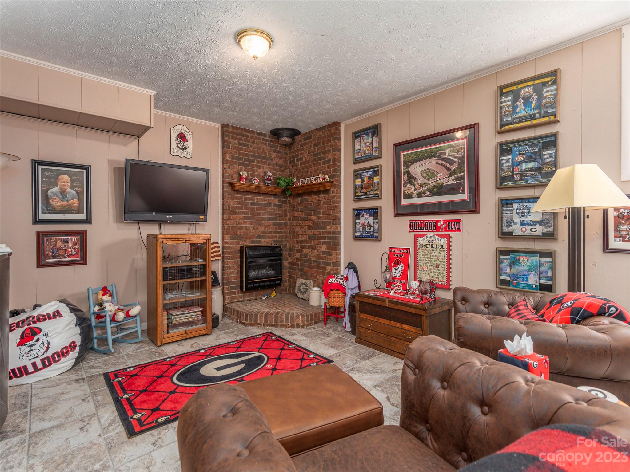 Dogwood Acres - Residential