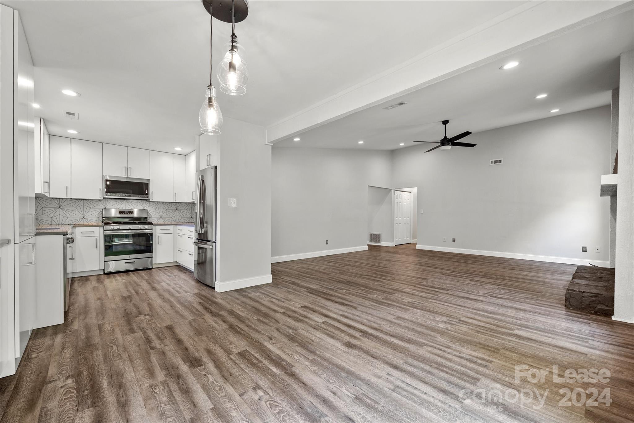 Provincetowne - Residential Lease