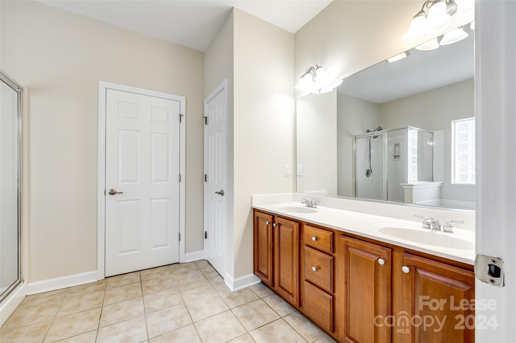 Regent Park - Residential Lease