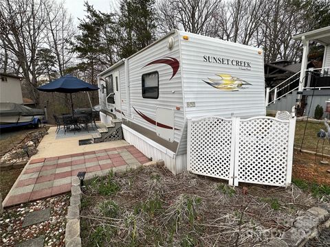 A home in New London