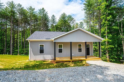 A home in Hickory