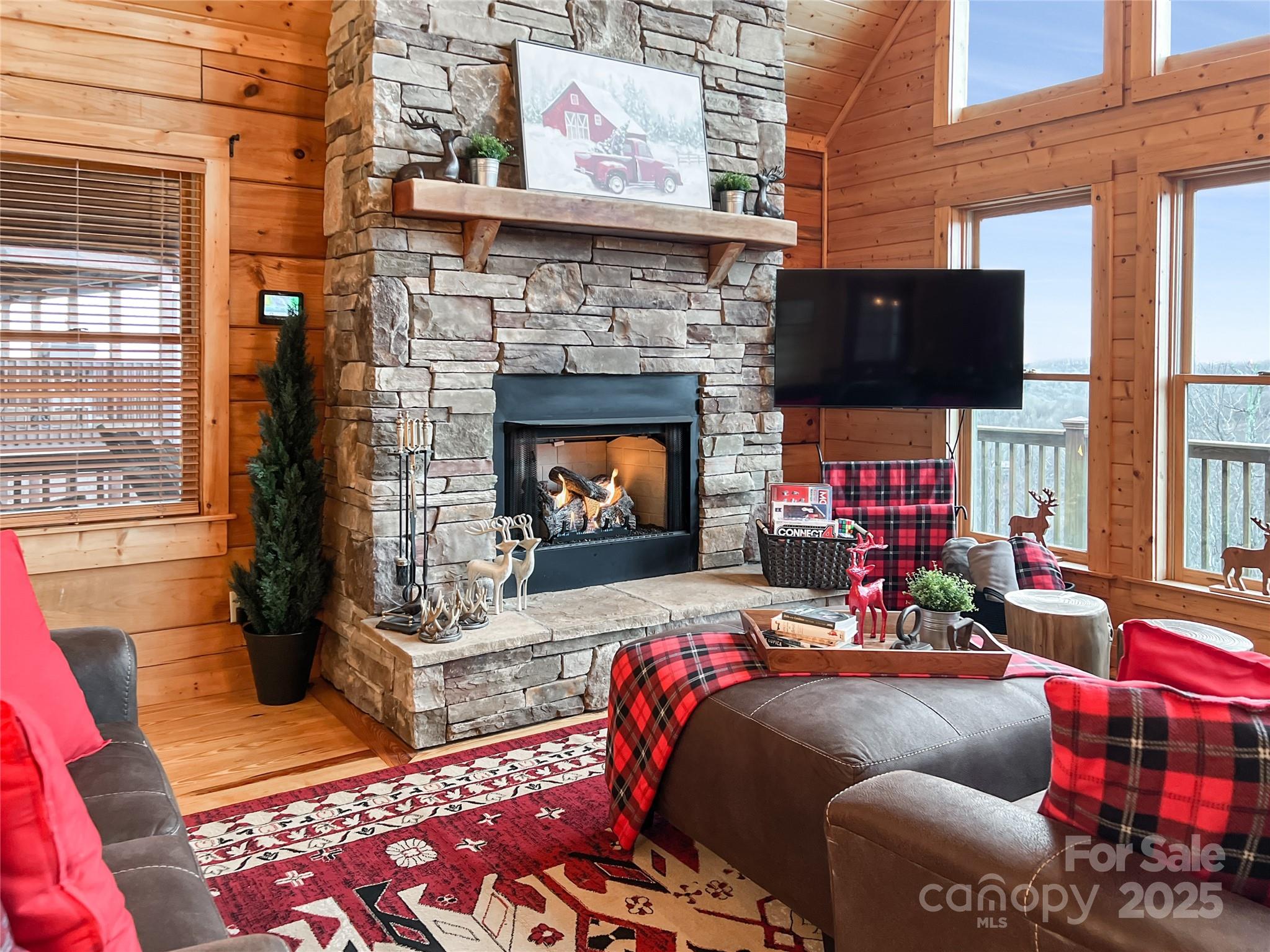 Scenic Wolf Mountain Resort - Residential