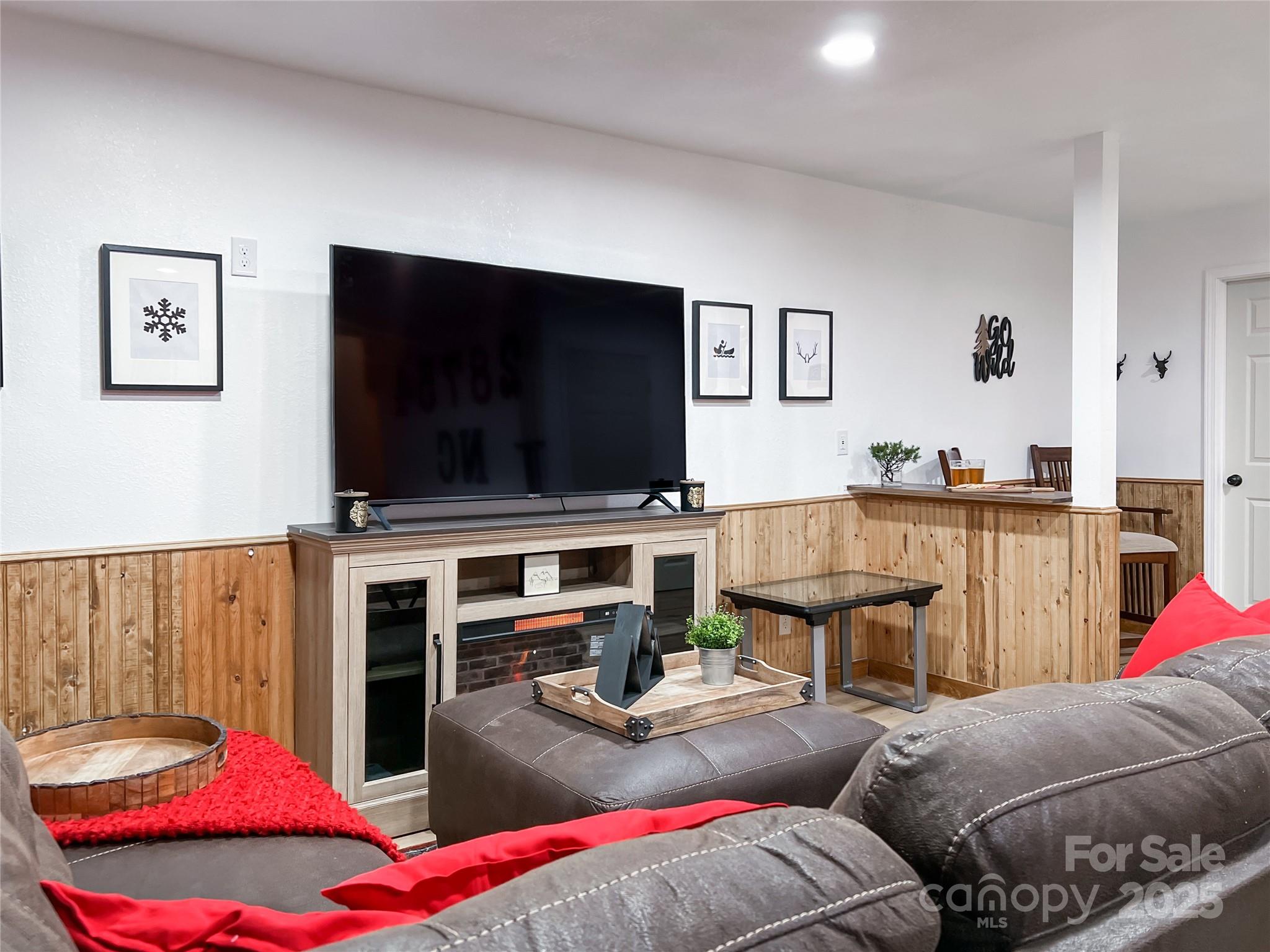 Scenic Wolf Mountain Resort - Residential