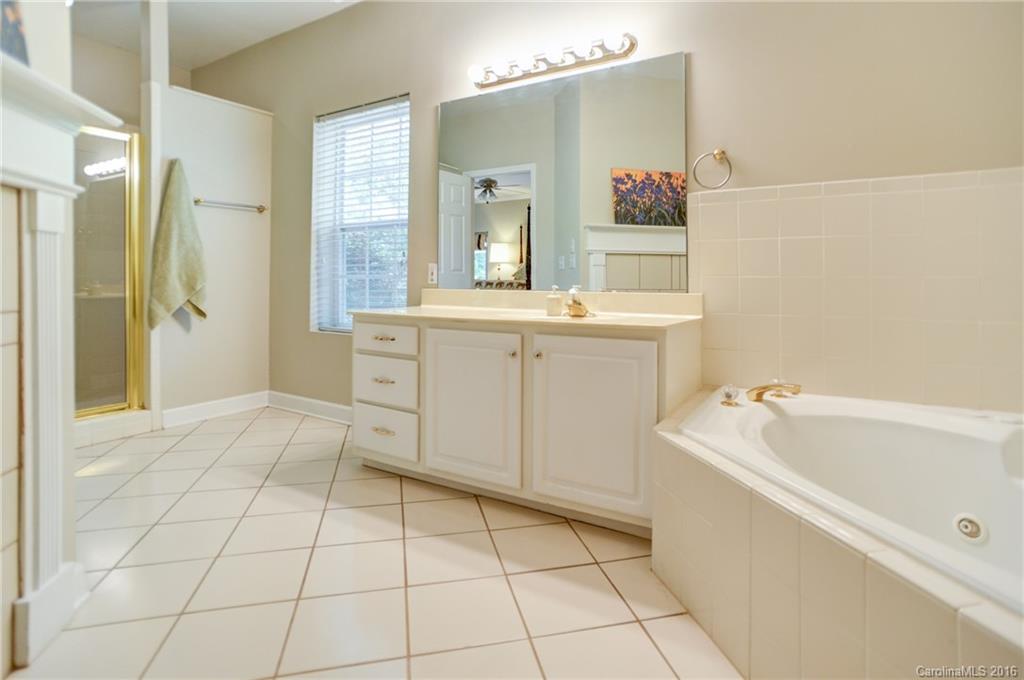 Tega Cay - Residential