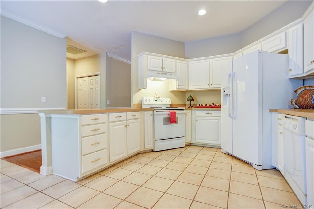 Tega Cay - Residential