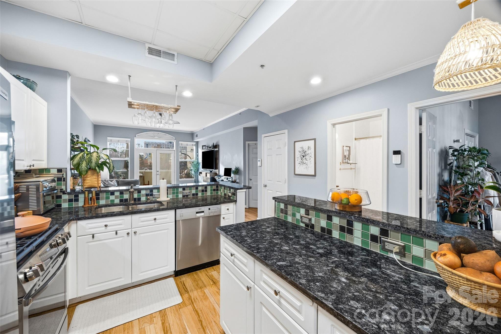 405 W 7th Street 508