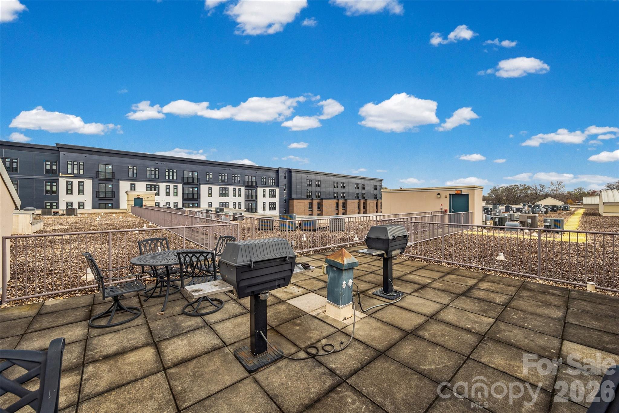 Park Plaza - Residential