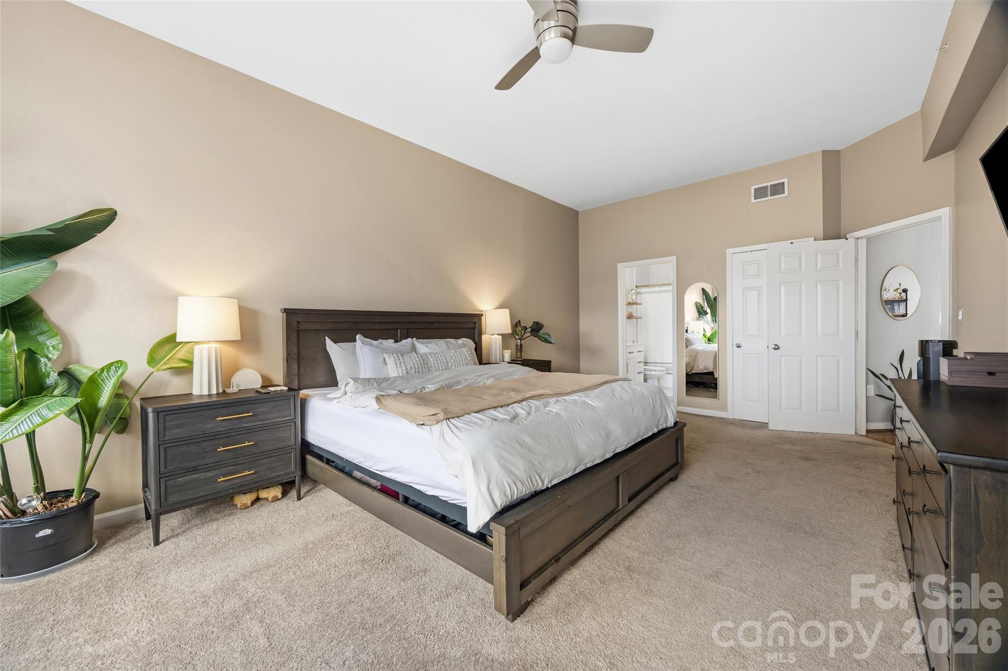 Park Plaza - Residential