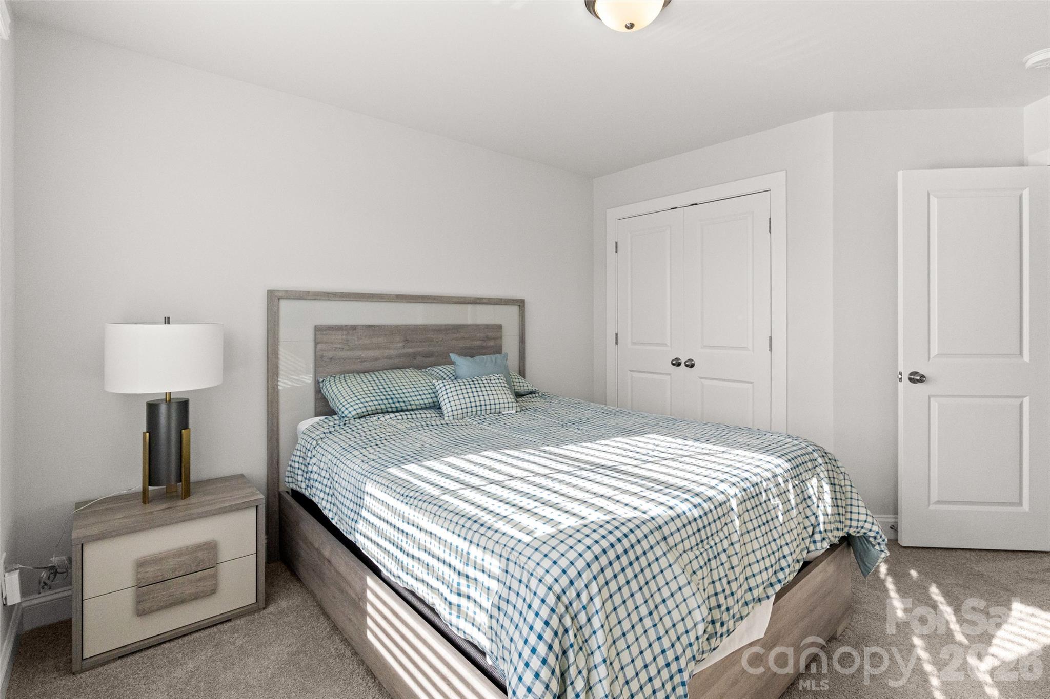 Walden Pond - Residential