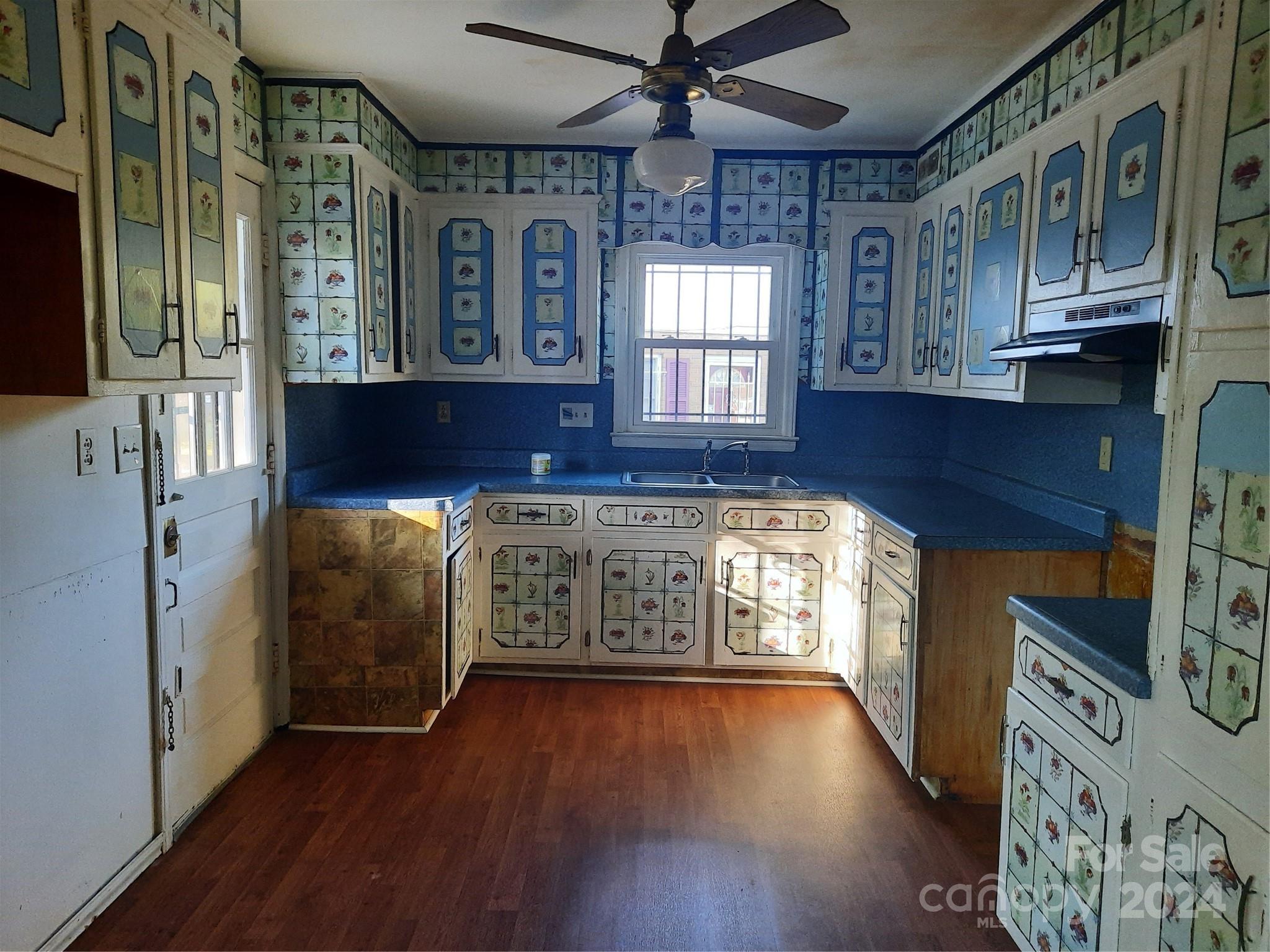 Hidden Valley - Residential