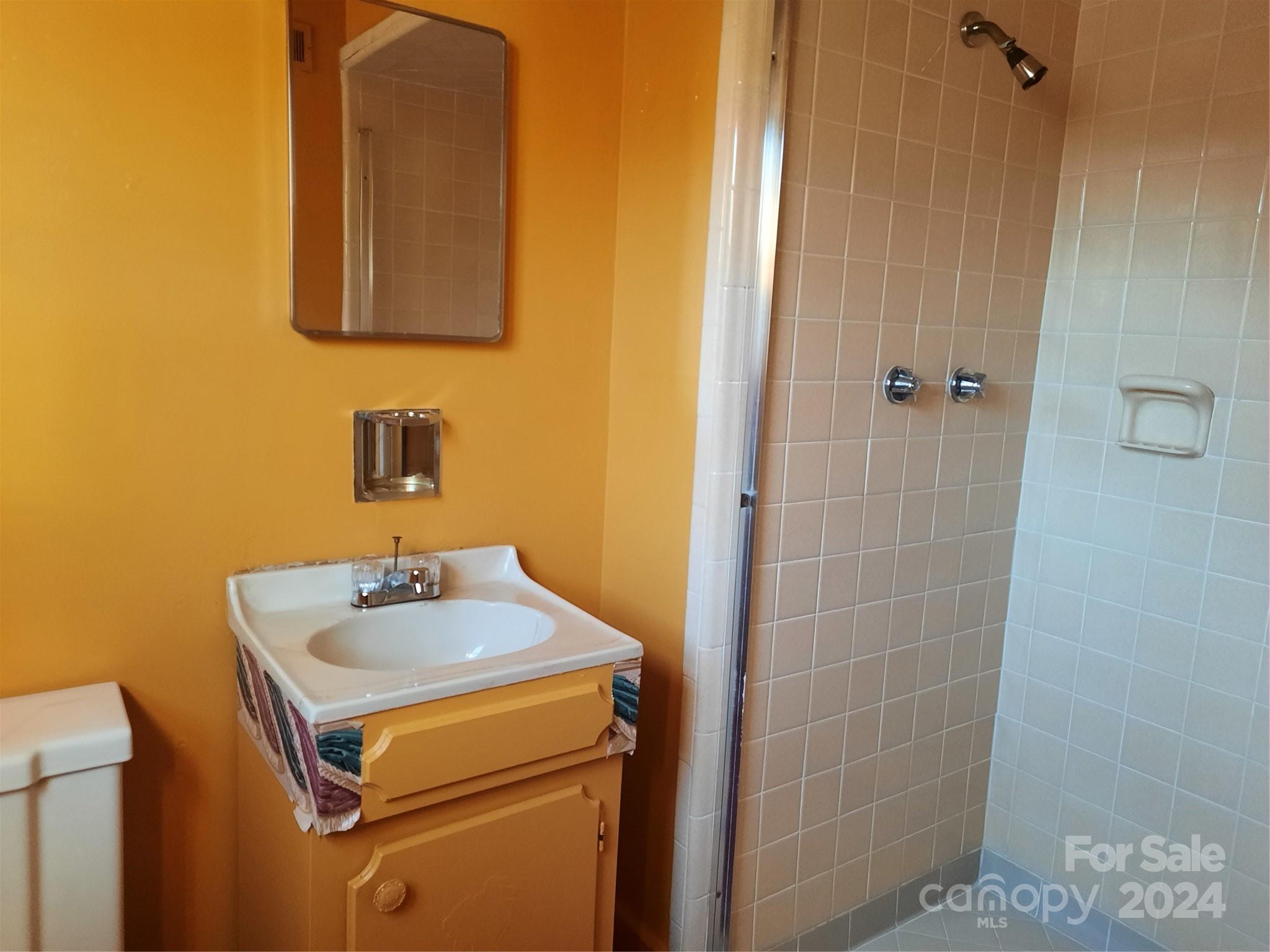 Hidden Valley - Residential