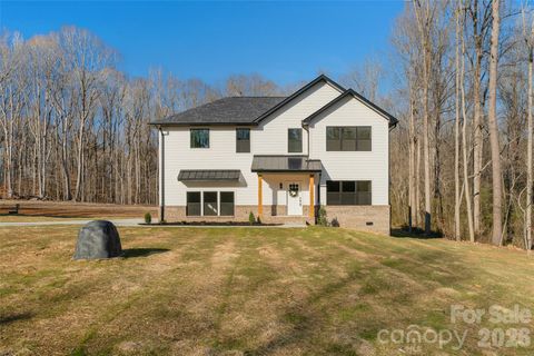 Photo of 4924 Parkwood School Road, Waxhaw, NC 28173 (MLS # 4374321)
