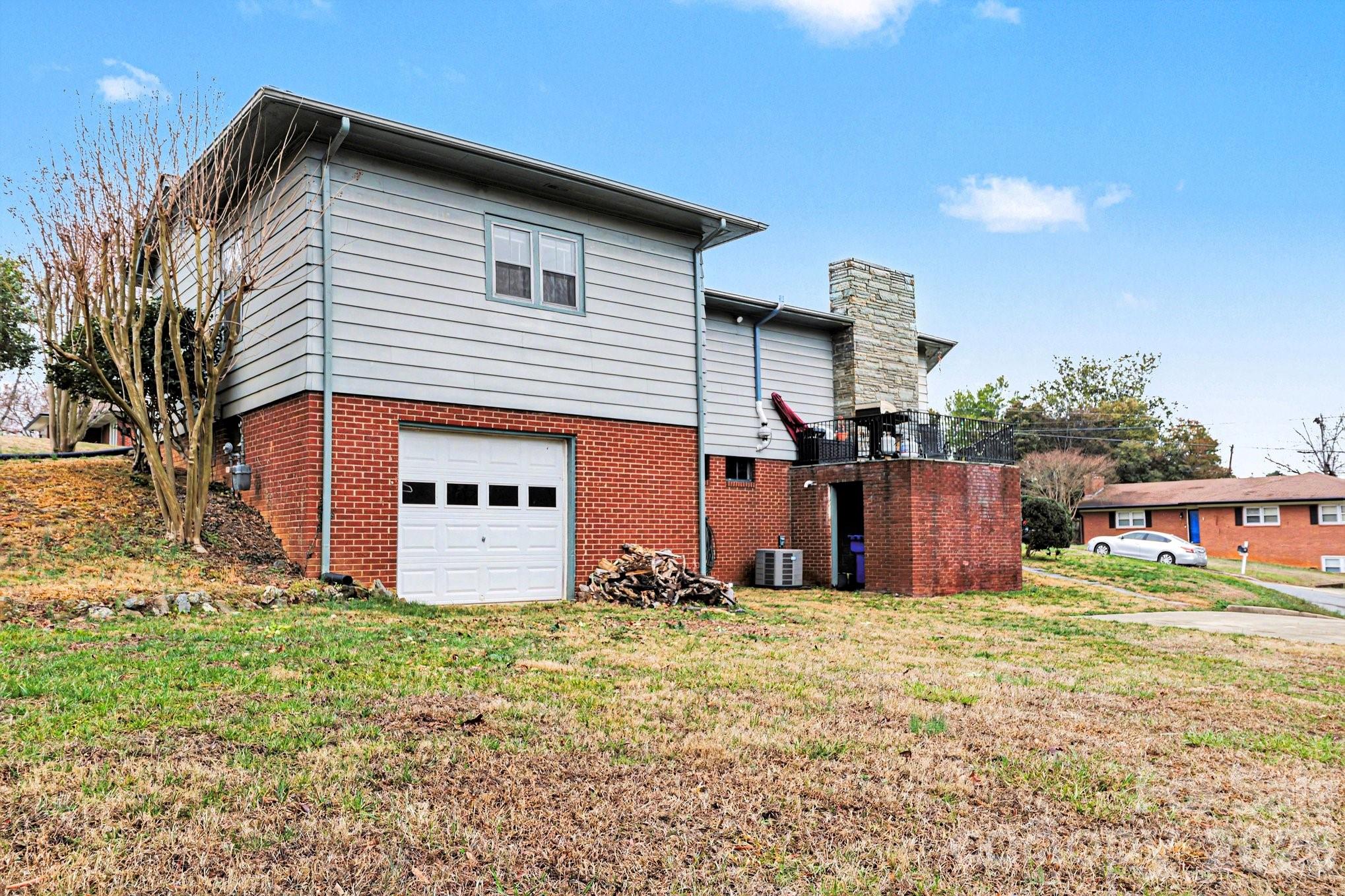 Forest Hills - Residential