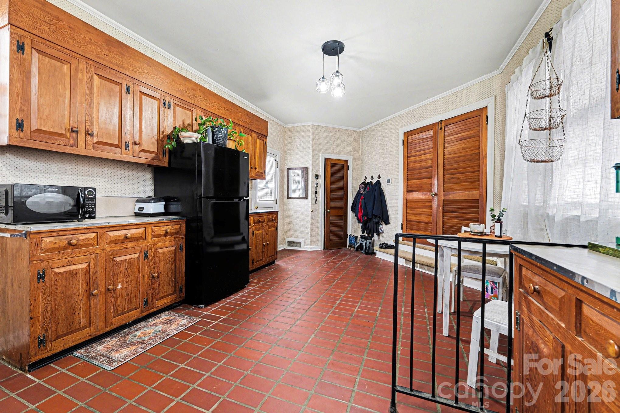 Forest Hills - Residential