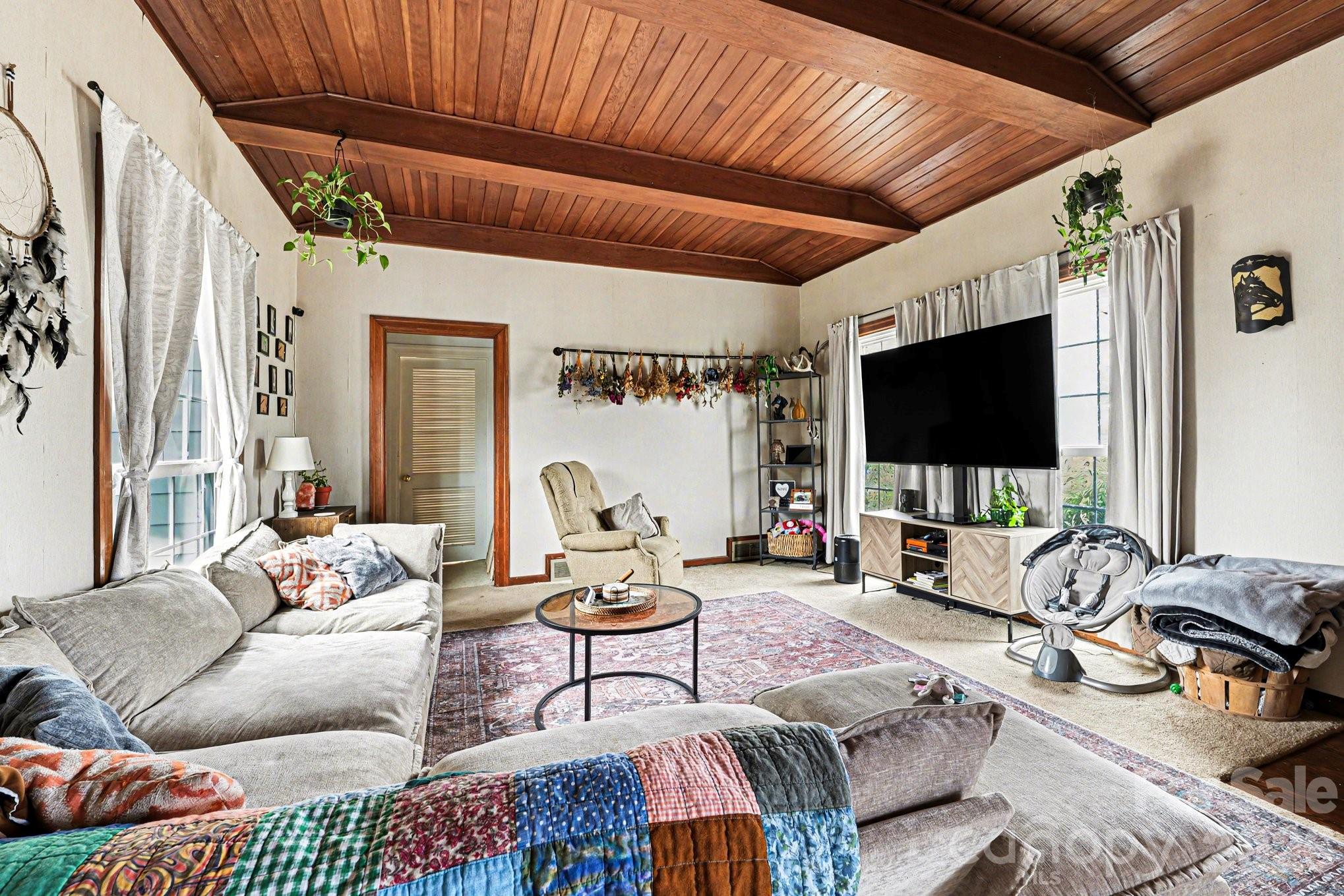 Forest Hills - Residential