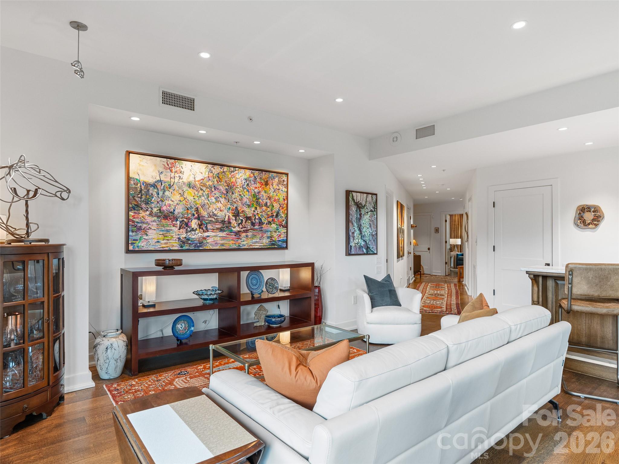 60 North Market - Residential