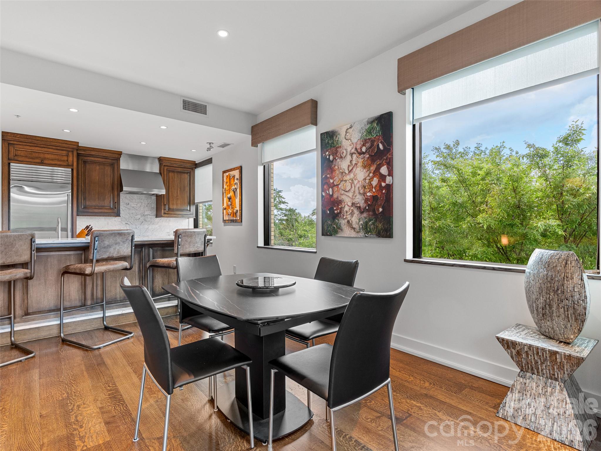 60 North Market - Residential