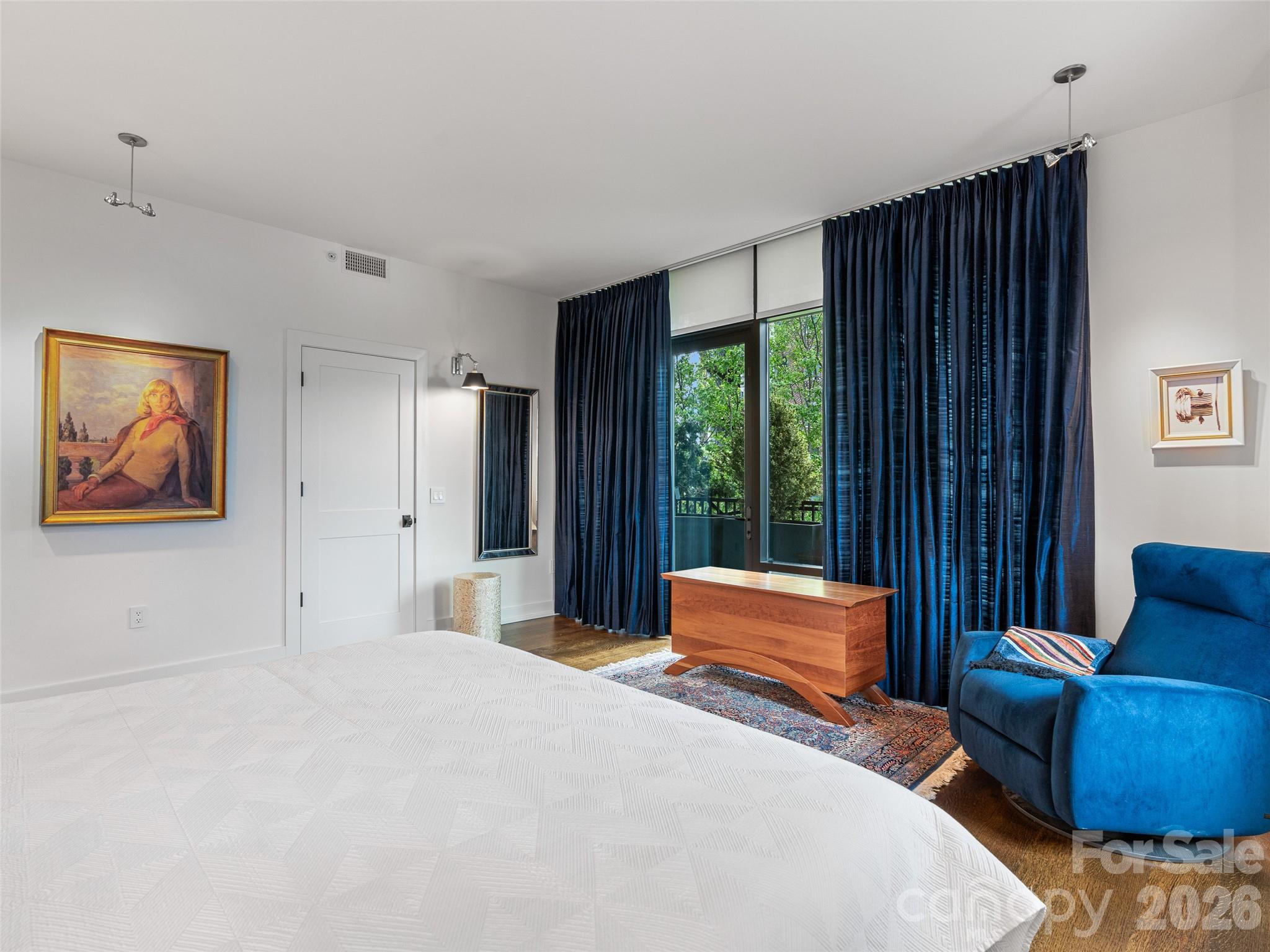 60 North Market - Residential